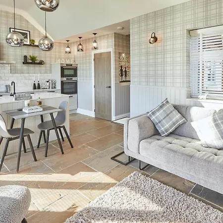 Holiday home Host & - The Stables