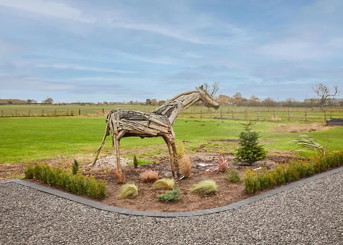 Host & - The Stables 펜션 *