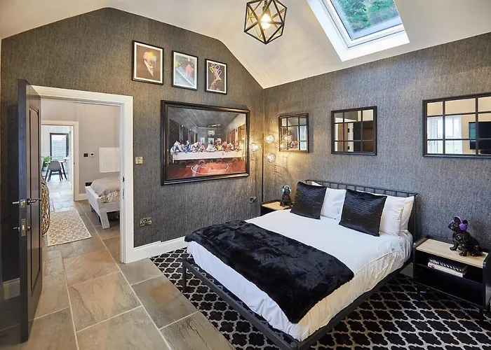 Host & - The Stables 펜션 *